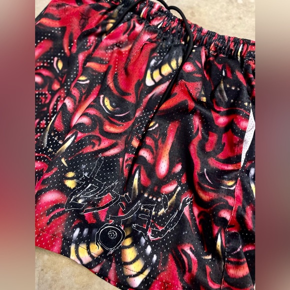 Section 8 Hannya demon mask shorts size medium - Picture 3 of 5